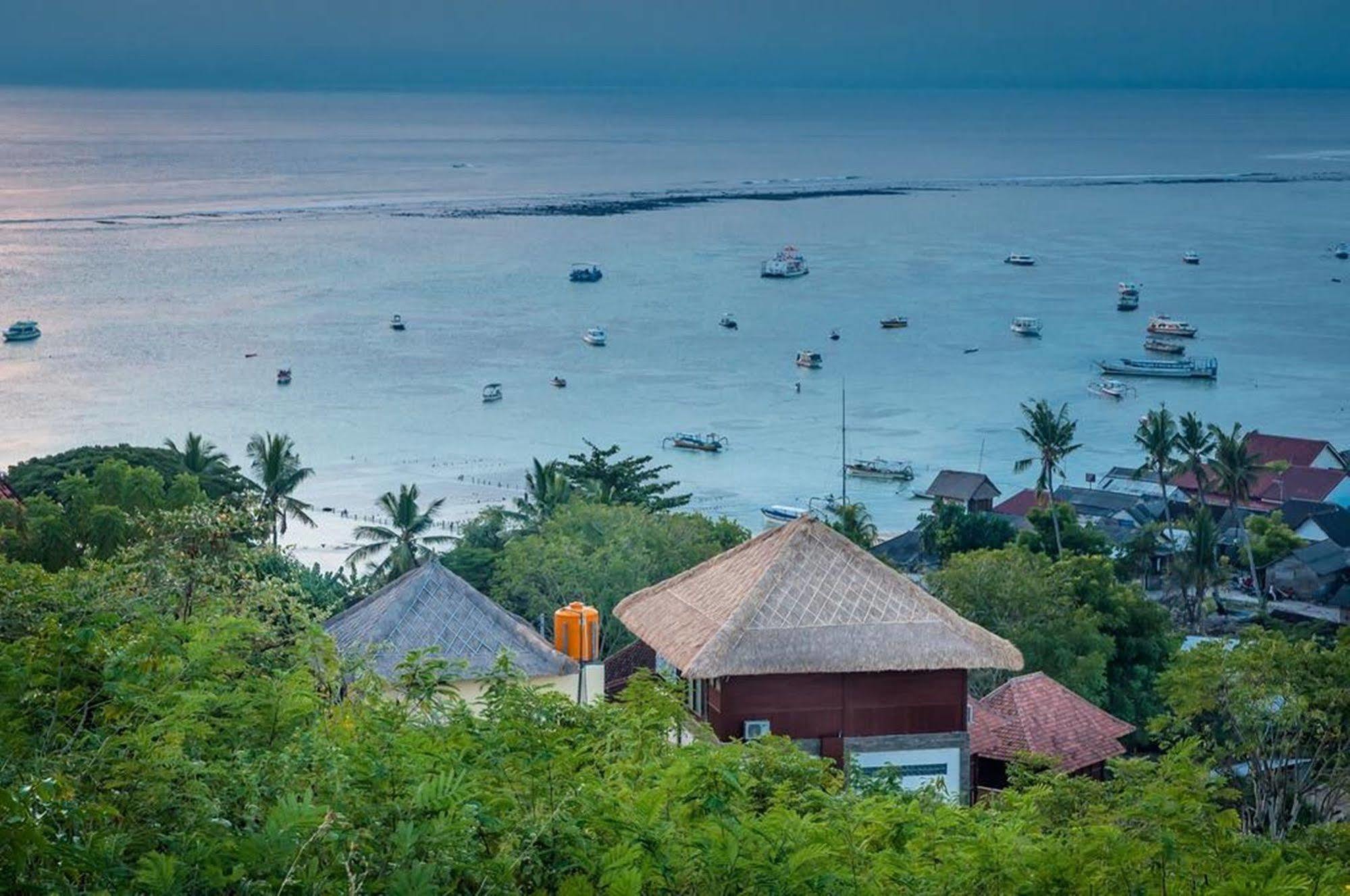 Villa Mimpi Manis Nusa Lembongan  Ngoại thất bức ảnh